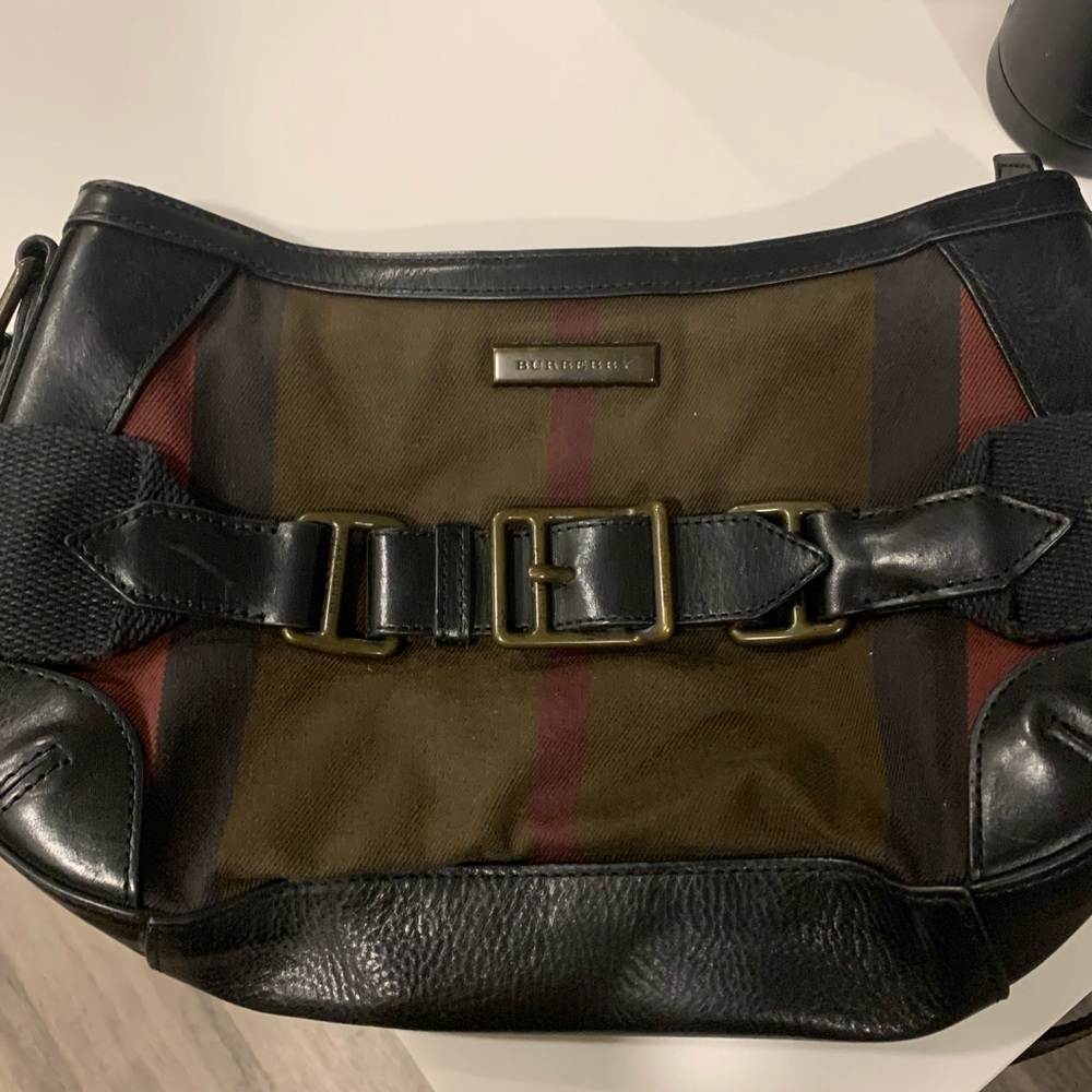 Burberry Check Crossbody Bag *RARE* - Picture 2 of 16